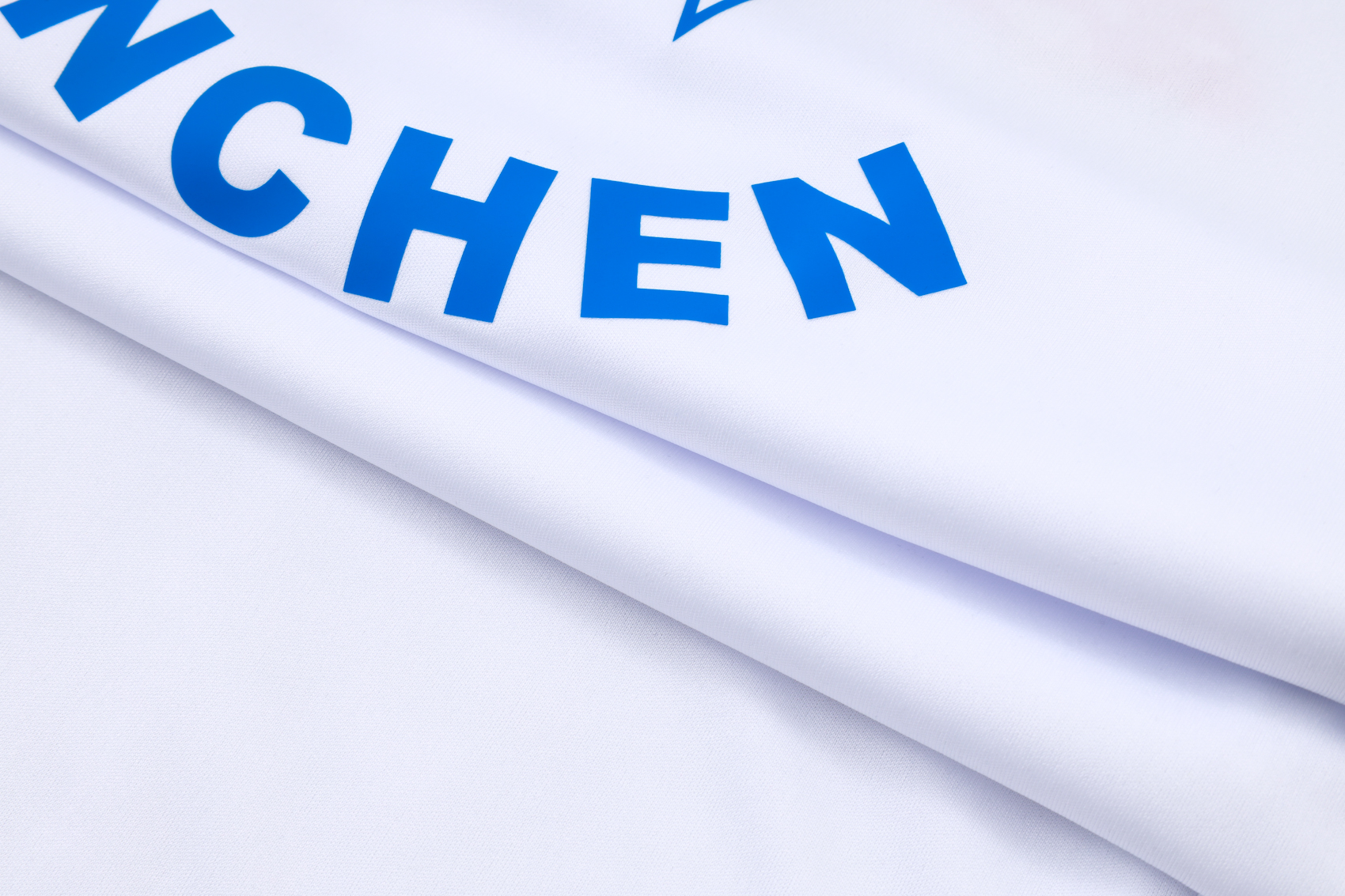 Bayern Munich Sleeveless Training Kit White 2025/26