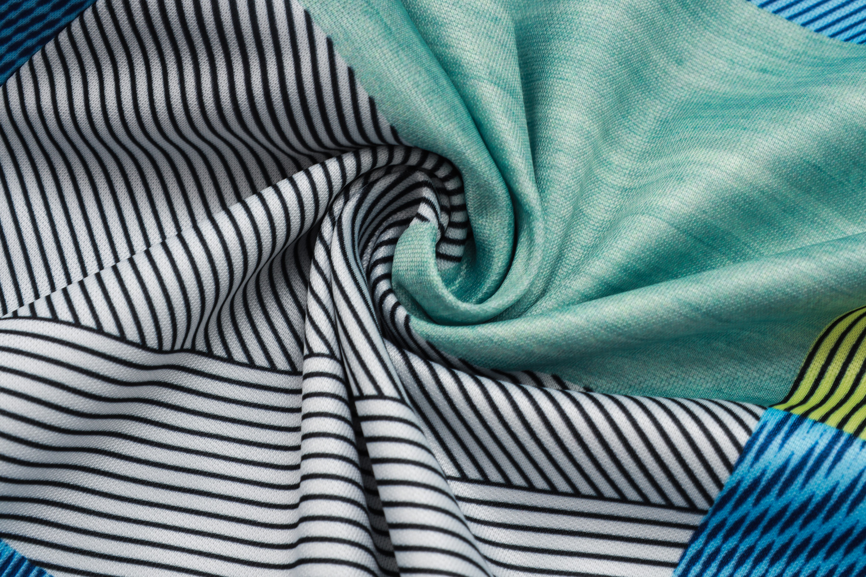 Real Madrid Training Kit (Sweatshirt+Pants) Green 2025/26