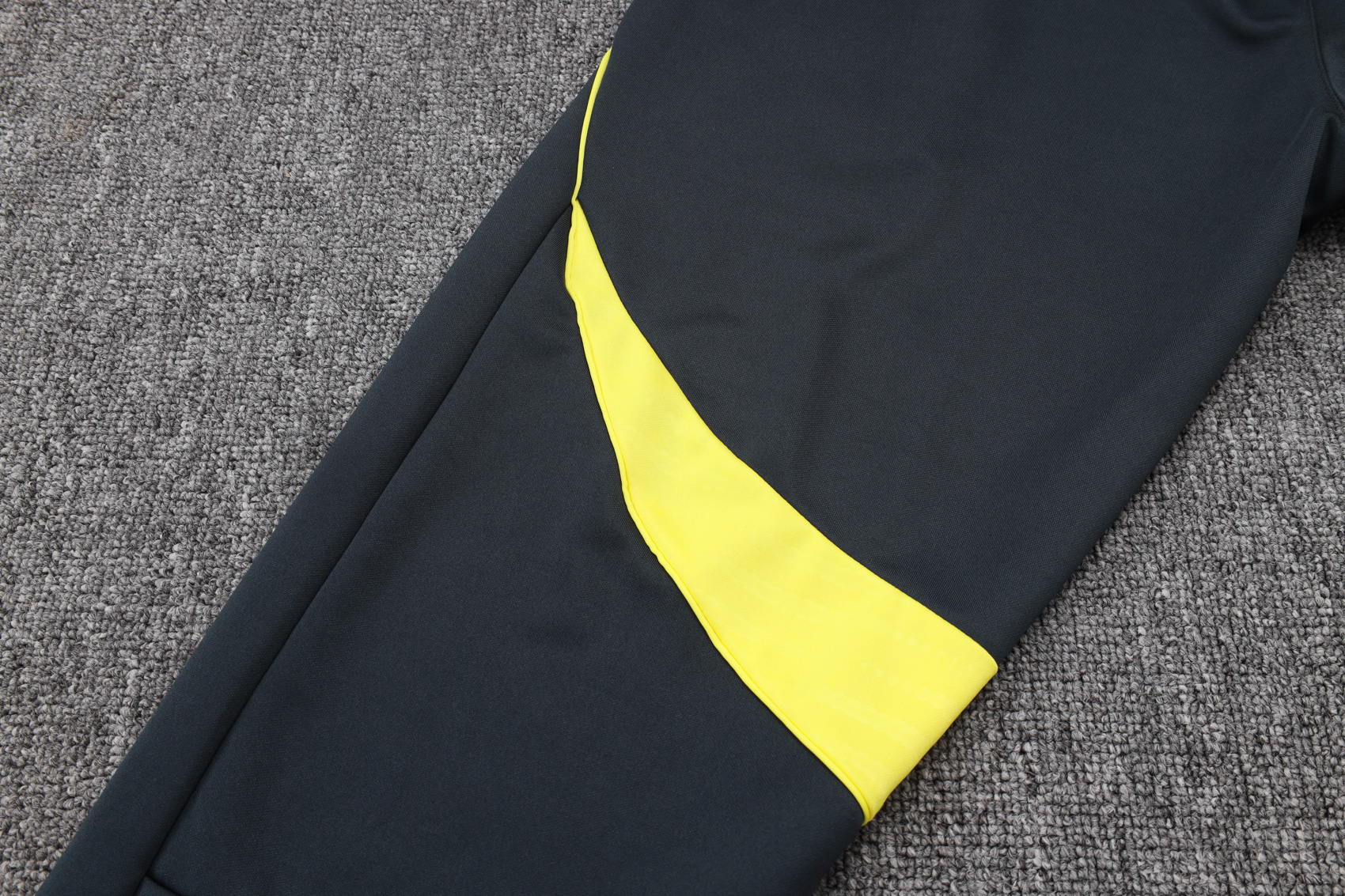 Real Madrid Training Kit (Jacket+Pants) Deep Grey 2025/26