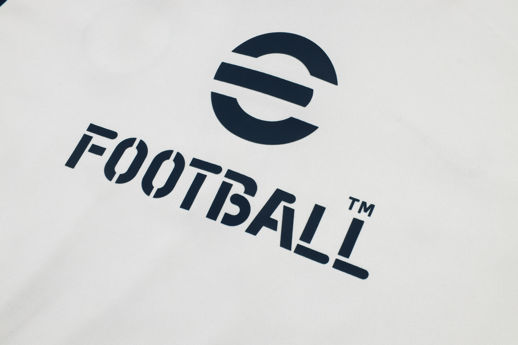 Inter Milan Training Kit (Sweatshirt+Pants) Off-White 2025/26