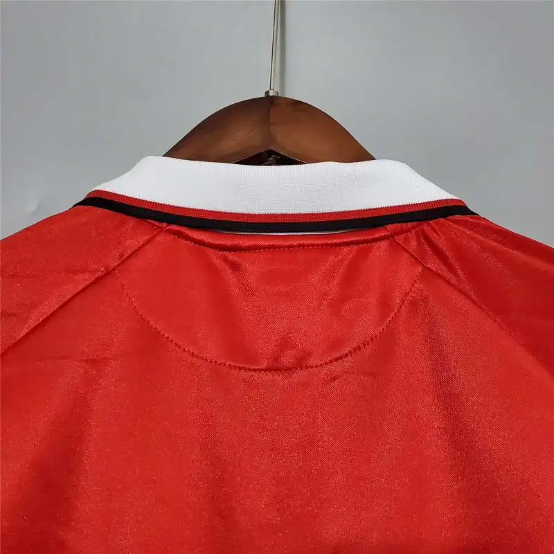 Manchester United Retro Home Long Sleeve Football Jersey Shirt 1999/00