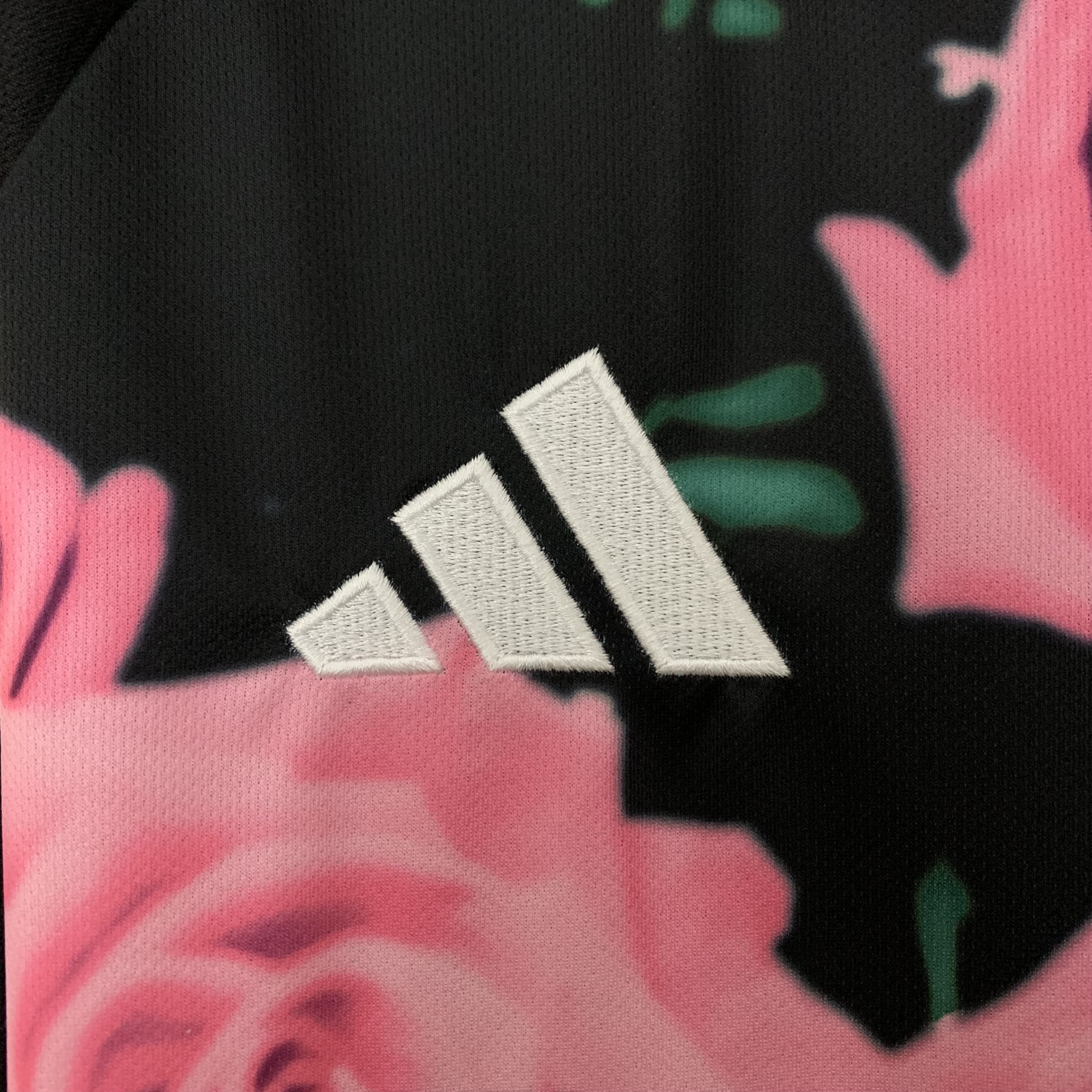 Real Madrid Soccer Jersey Rose & Snake Special Edition Custom Shirt 2025/26