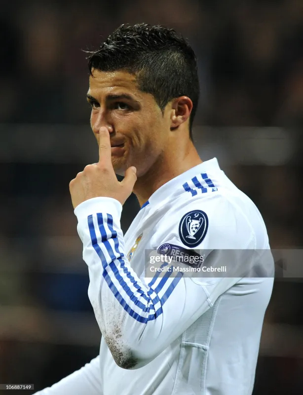 Real Madrid Authentic Retro Jersey Home Long Sleeve Soccer Shirt 2010/11