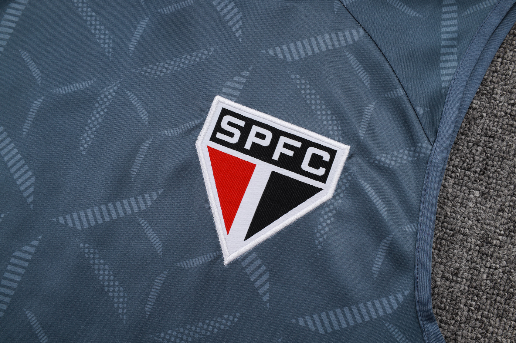 Sao Paulo FC Sleeveless Training Kit Gray 2025