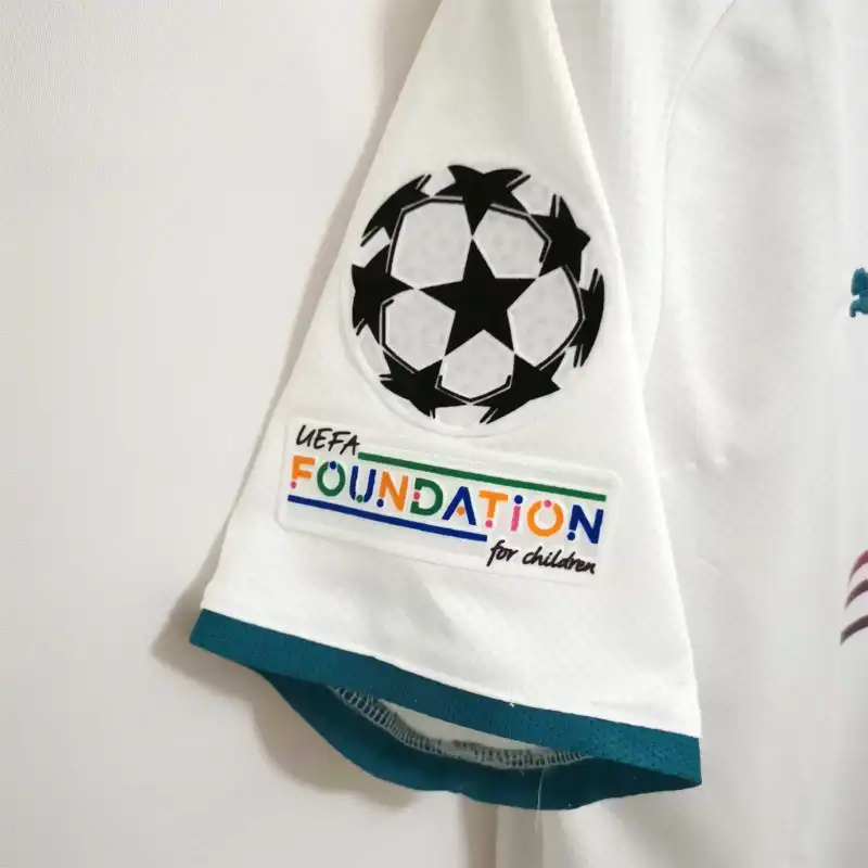 Manchester City Retro Away Football Jersey Shirt 2021/22