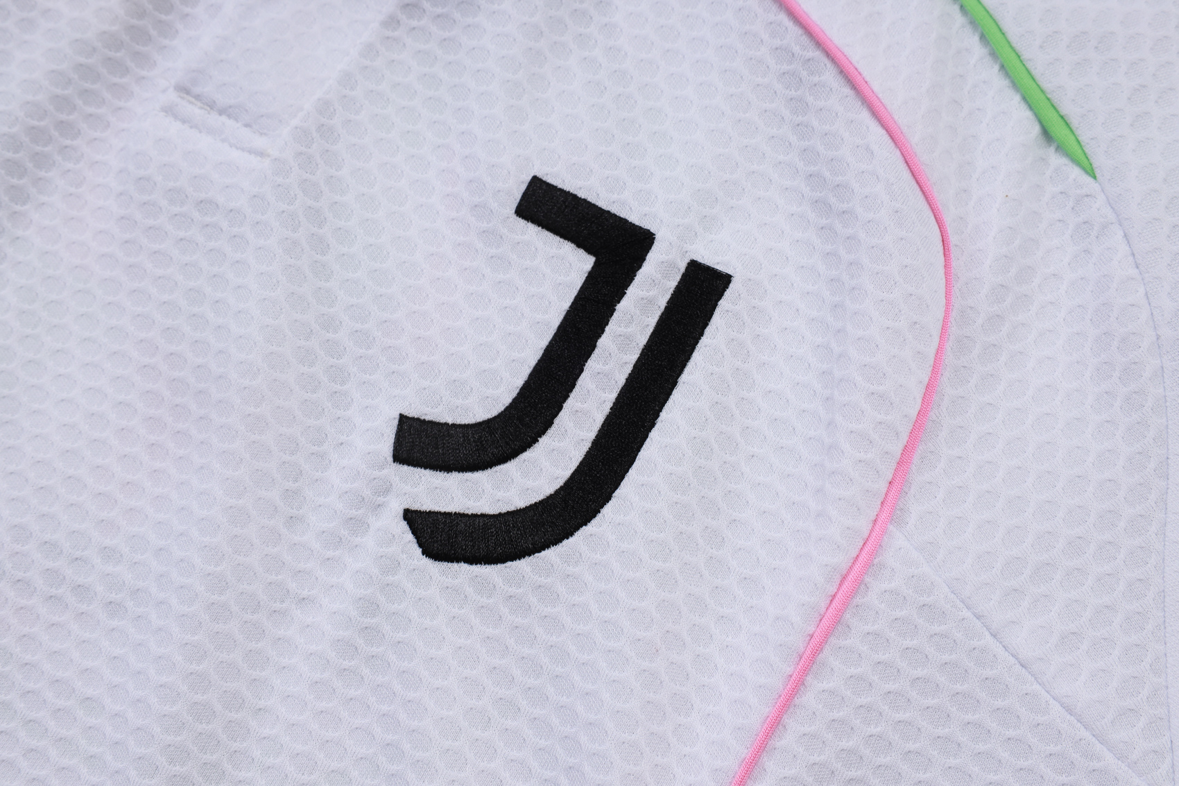 Juventus Training Kit (Polo+Pants) White 2025/26