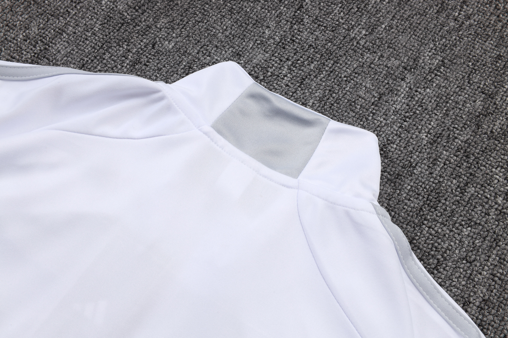 Real Madrid Training Kit (Sweatshirt+Pants) White 2025/26