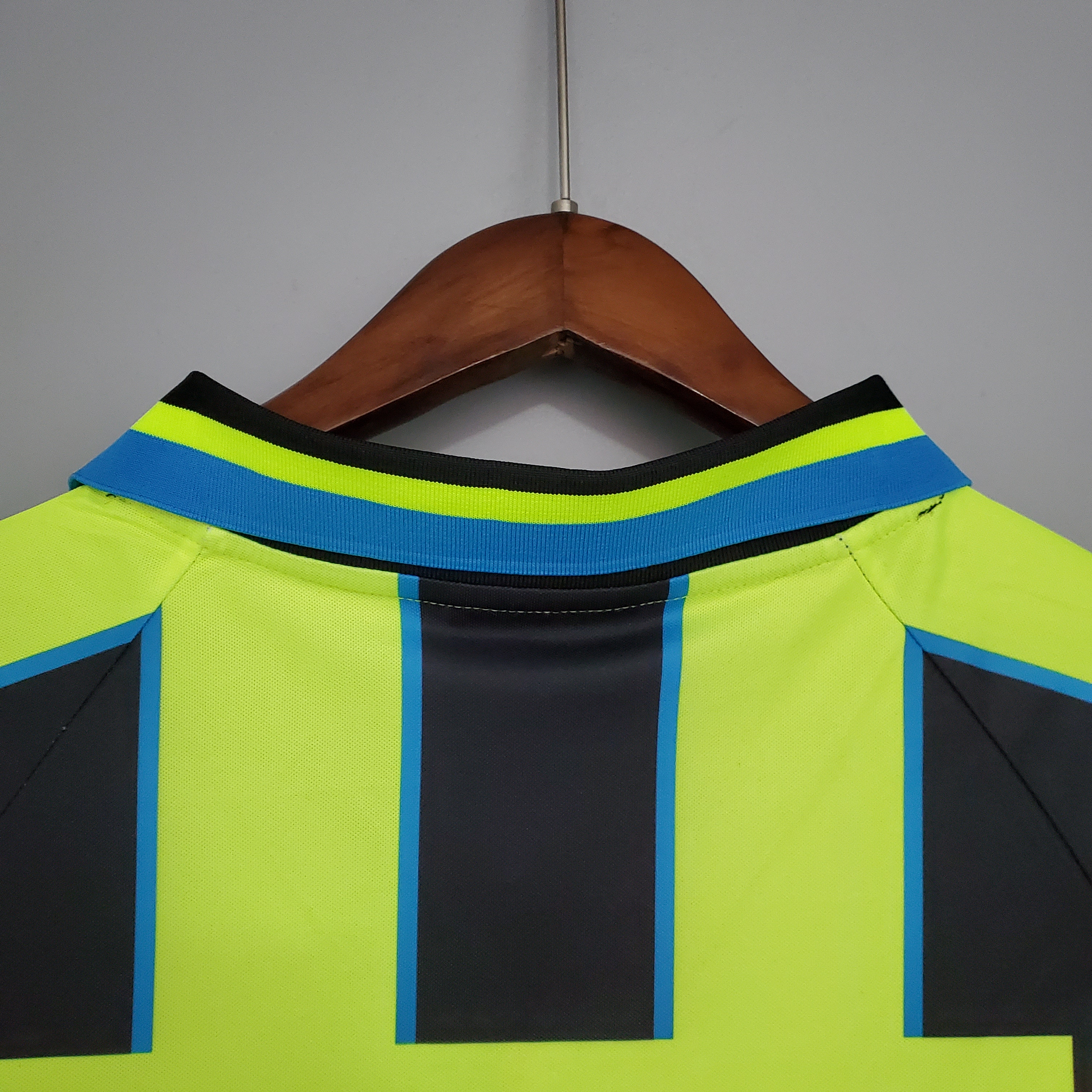 Manchester City Retro Away Football Jersey Shirt 1998/99