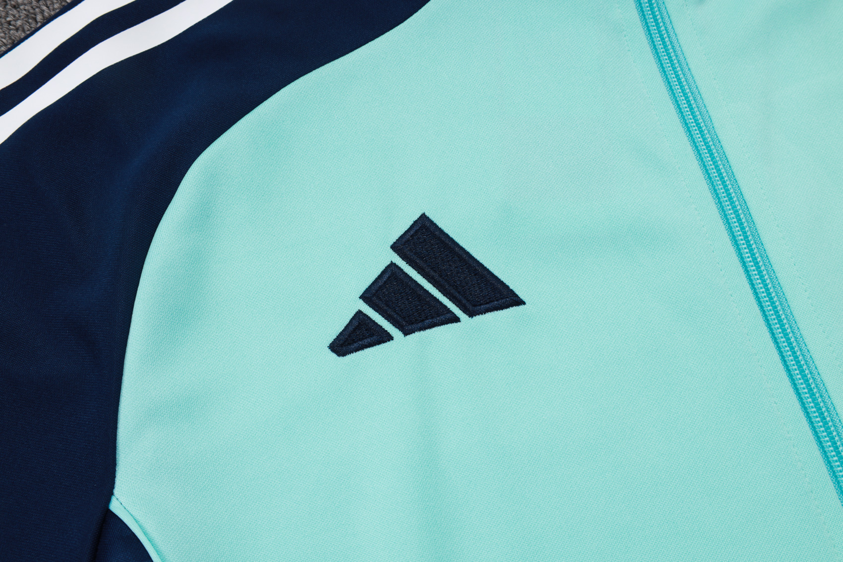 Arsenal Training Kit (Jacket+Pants) Light Green 2025/26