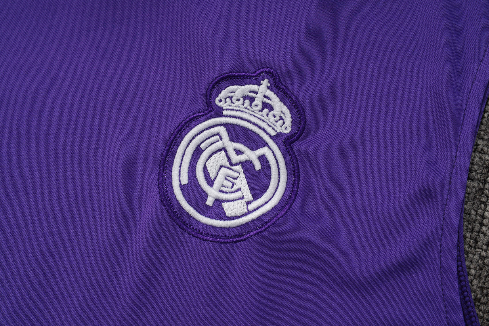Real Madrid Sleeveless Training Kit Purple 2025/26