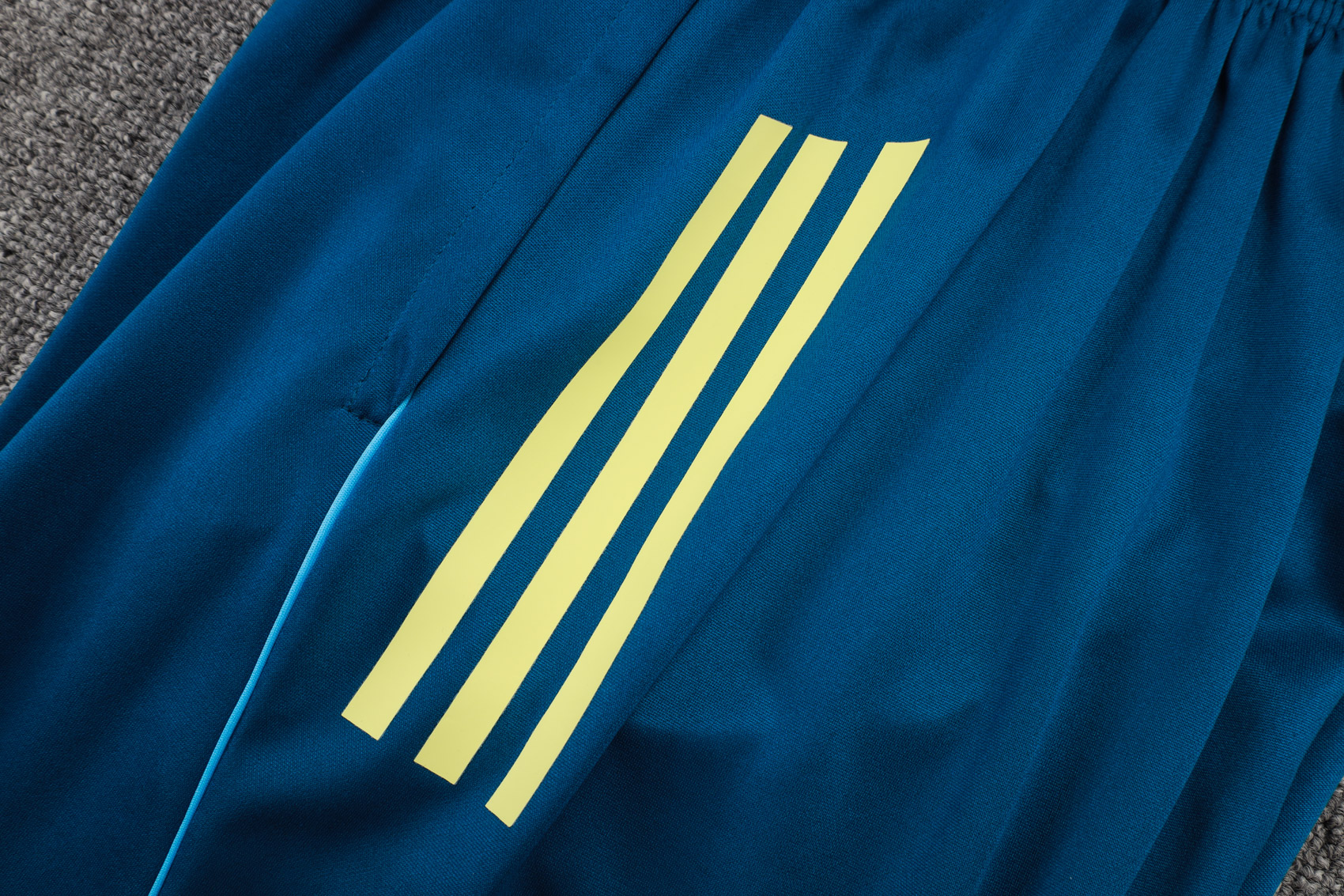 Juventus Sleeveless Training Kit Blue 2025/26