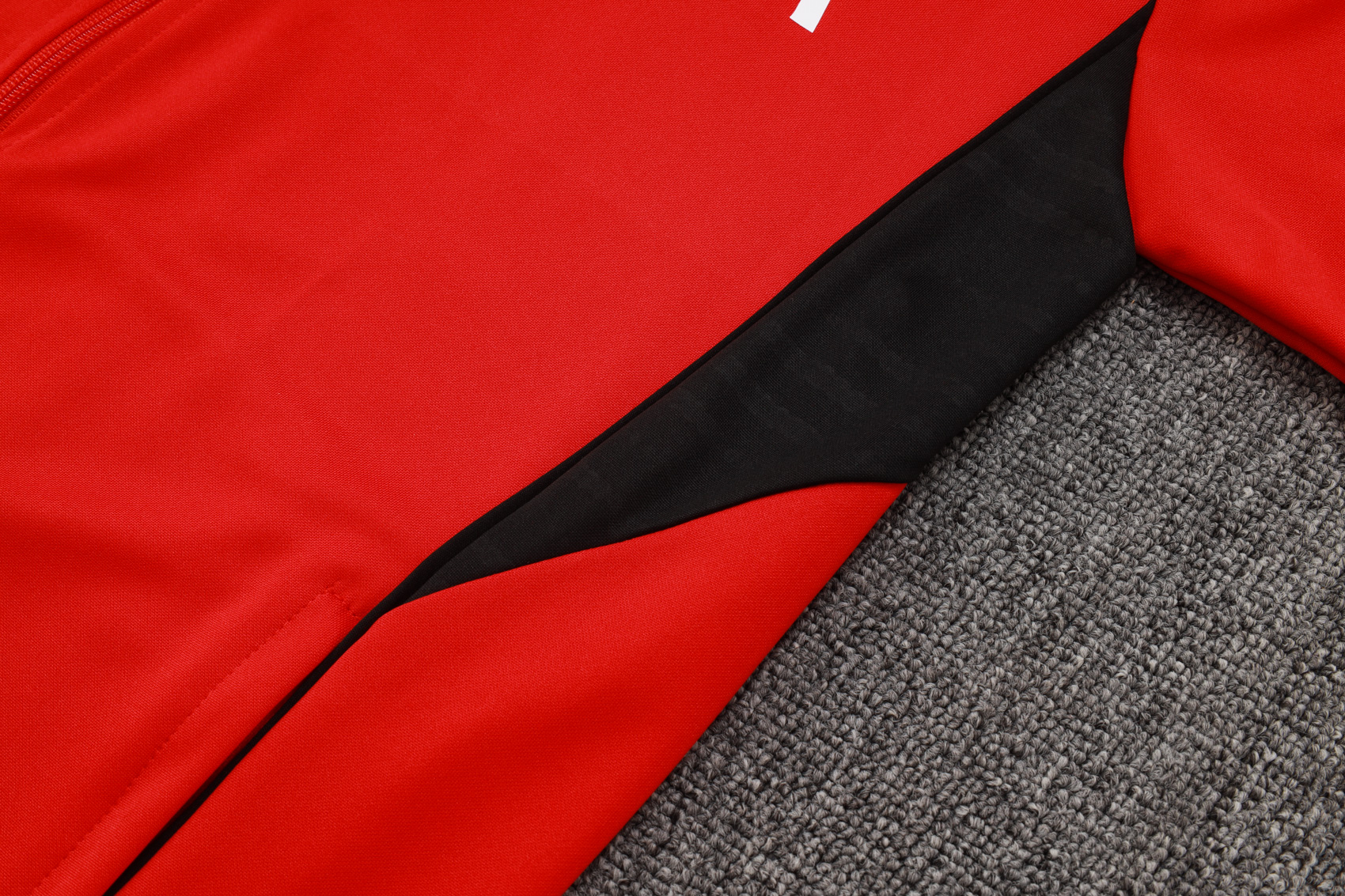 Liverpool Training Kit (Jacket+Pants) Red 2025/26