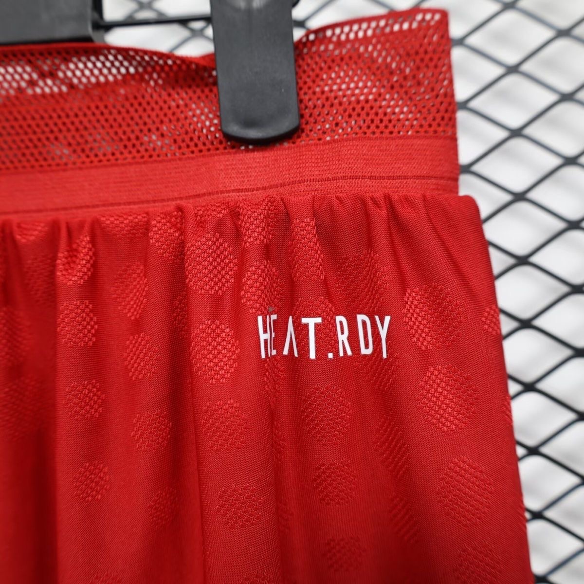 Liverpool Authentic Football Jersey Home Shorts 2025/26