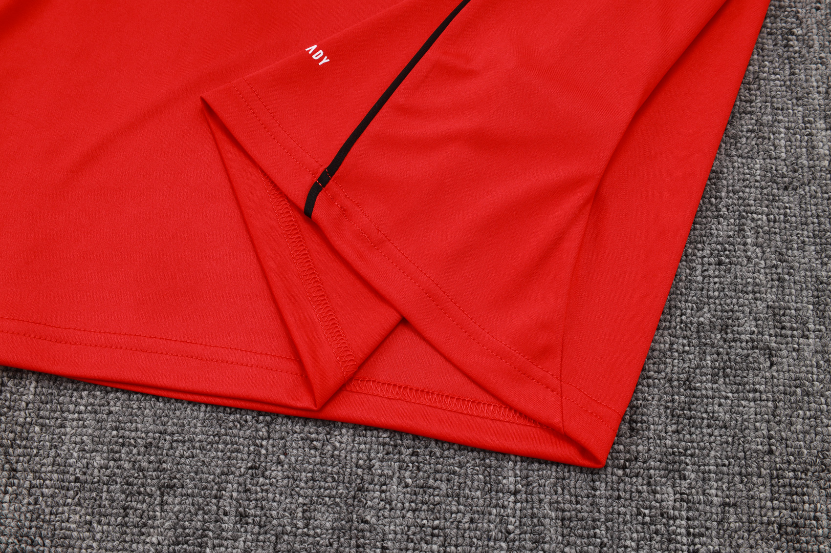 Liverpool Sleeveless Training Kit Red 2025/26