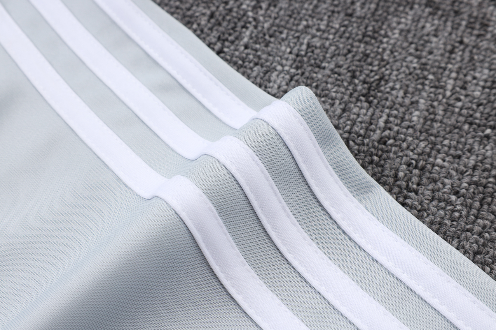 Arsenal Training Kit (Jacket+Pants) Light Grey 2025/26