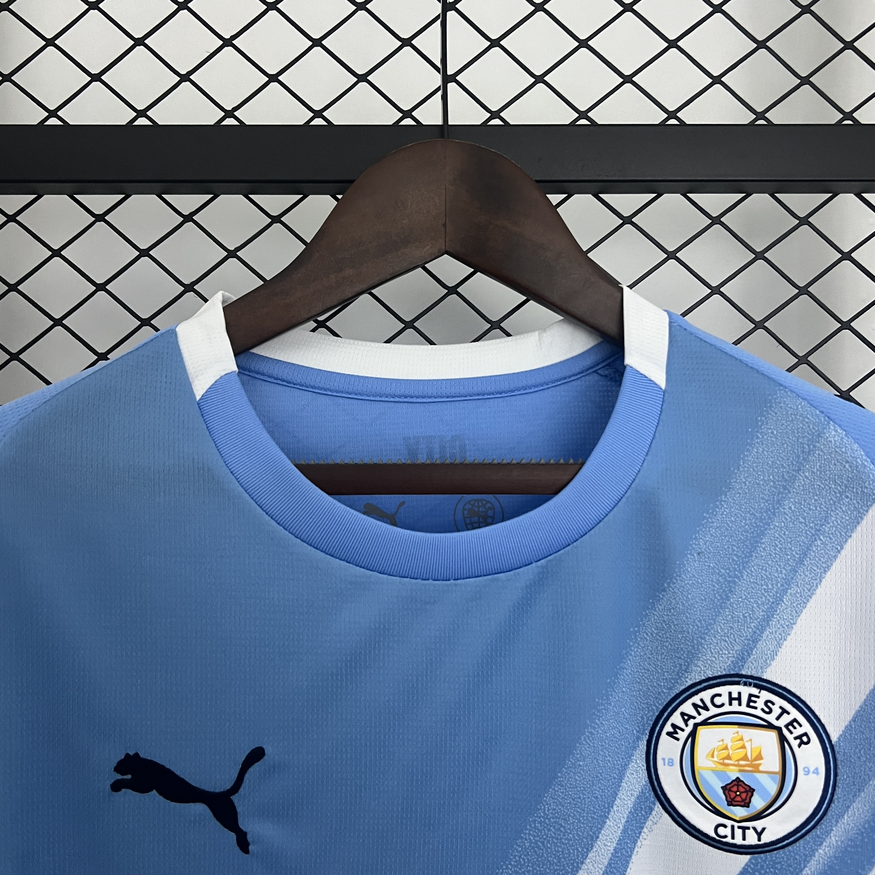 Manchester City Home Football Jersey Shirt 2025/26