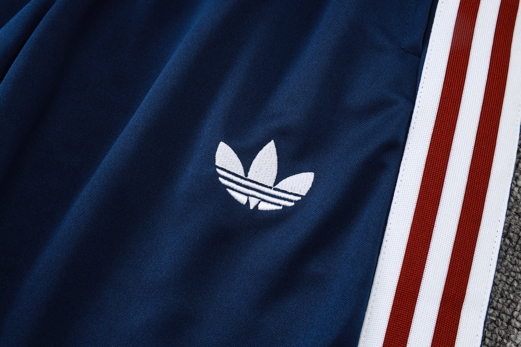 Arsenal Training Kit (Sweatshirt+Pants) Red 2025/26