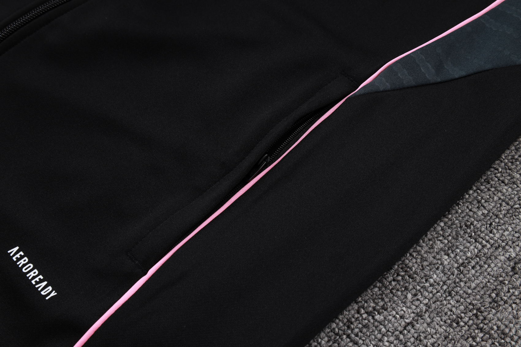 Juventus Training Kit (Jacket+Pants) Black 2025/26