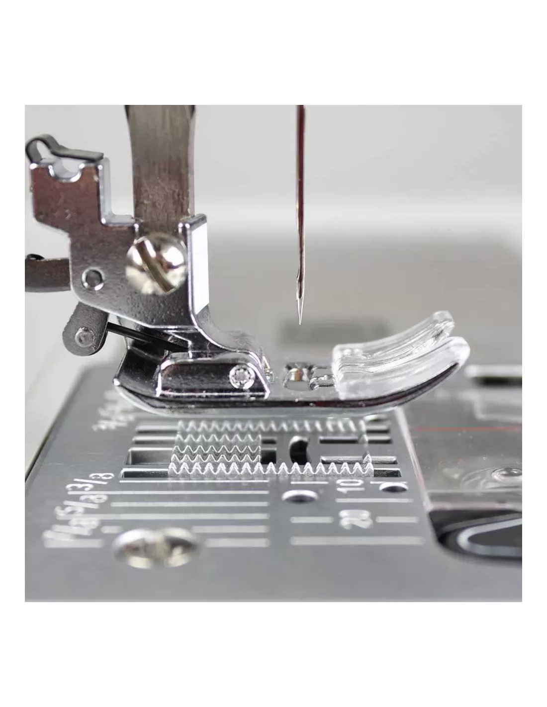 SINGER HEAVY DUTY HD6805C SEWING MACHINE